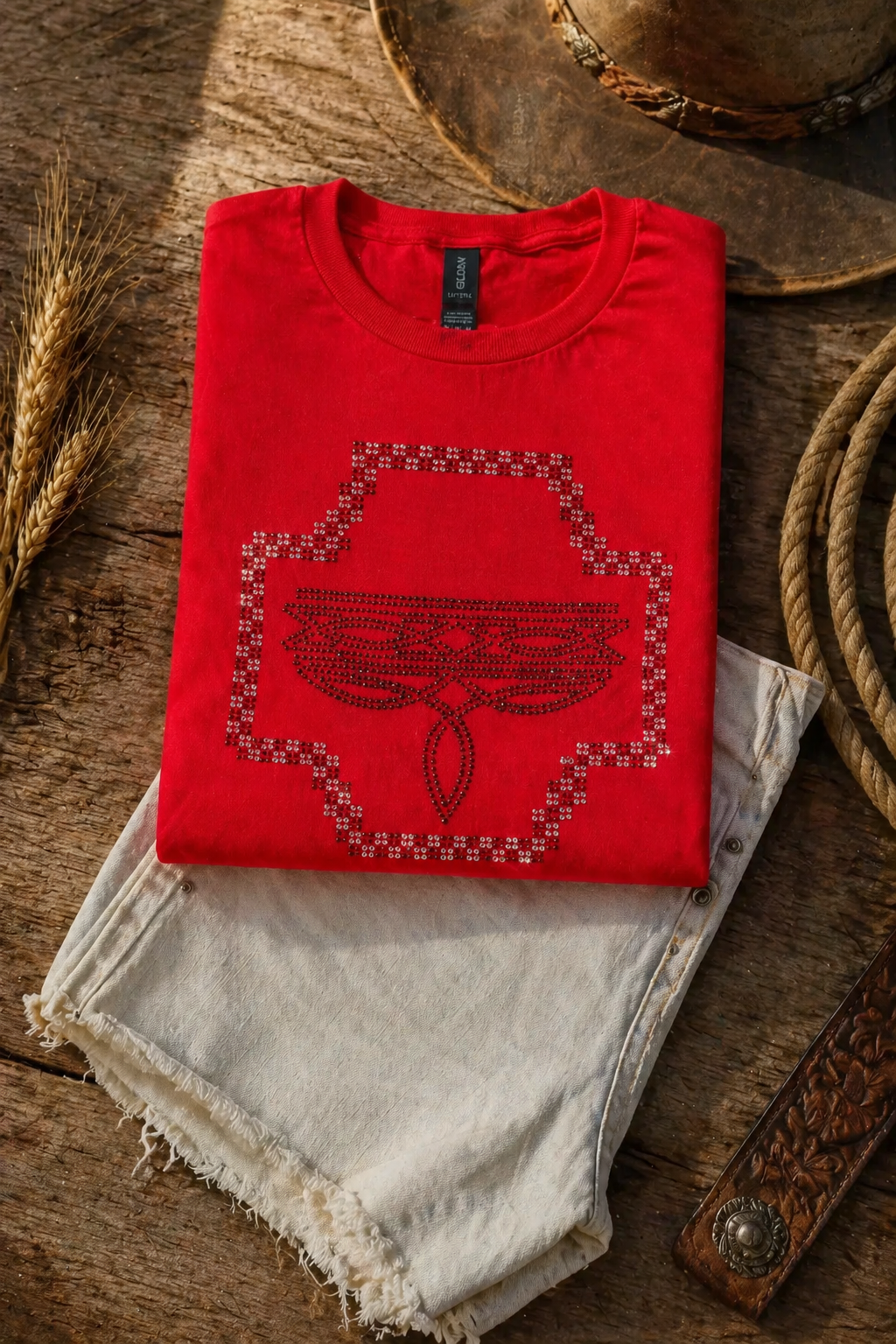 Checkered Boot Stitch Tee